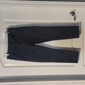 Levi size 8 (29x32) floral print jeans